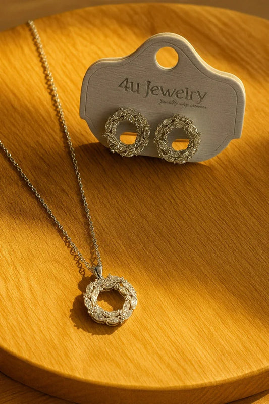 طقم قلادات وأقراط مرصعة بأحجار الزركونيا المكعبة من 4u Jewelry | المملكة العربية السعودية